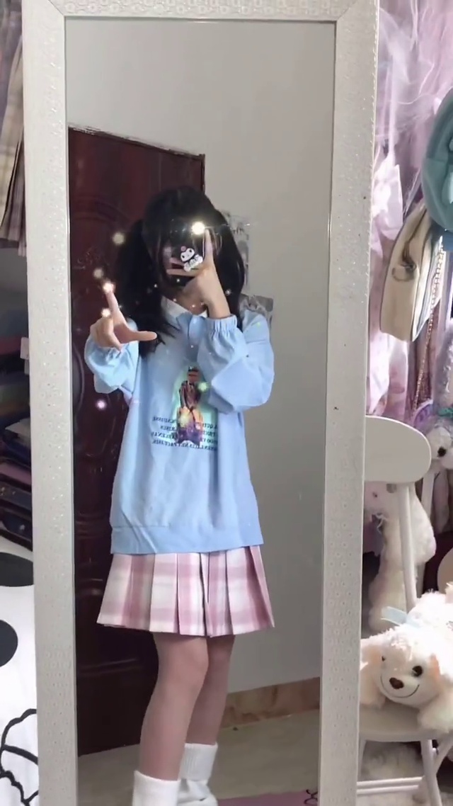 变装我是认真的，爱你也是真的。