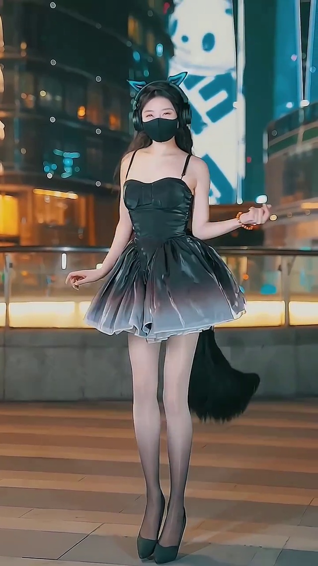 性感黑丝长腿少女