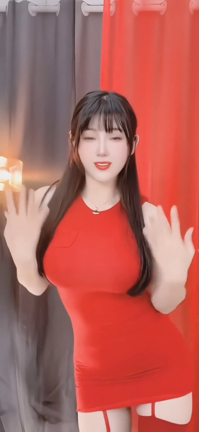 性感微胖型肉感御姐