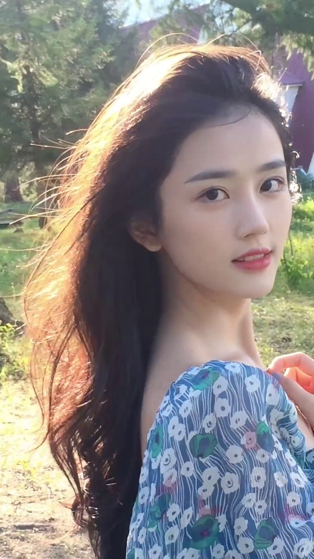 第一杯敬笼统的自己