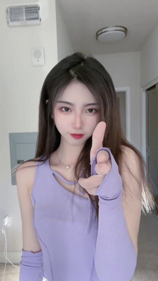 可爱灵气少女l