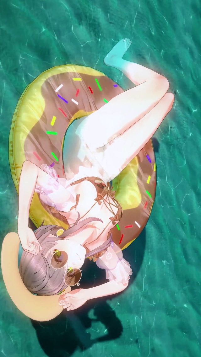 天依泳圈漂浮