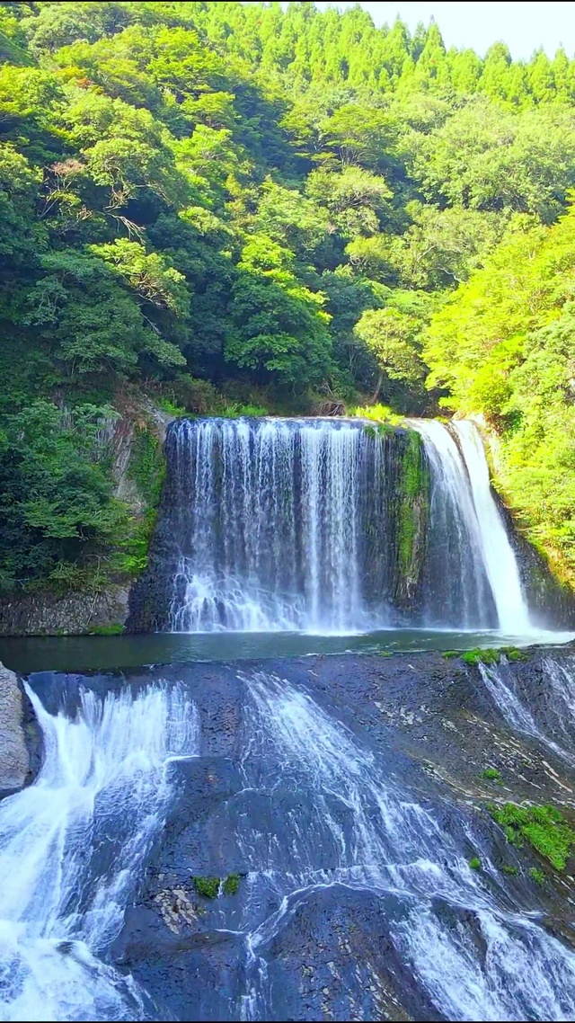 4K治愈瀑布流水