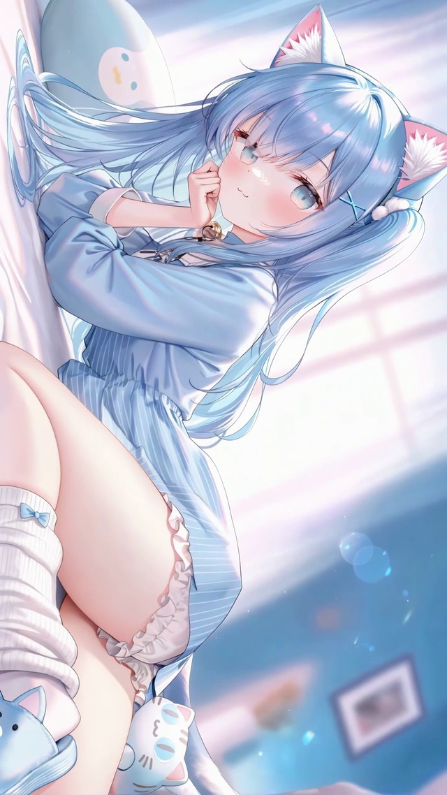 窗边的蓝发猫耳少女