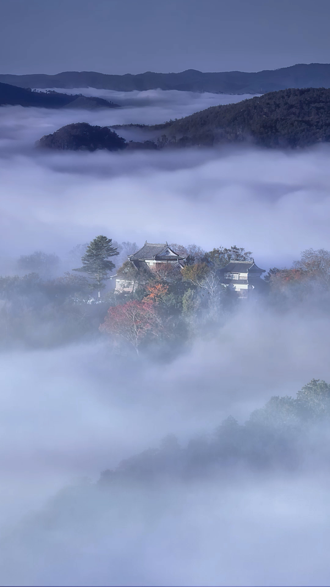 山间云雾