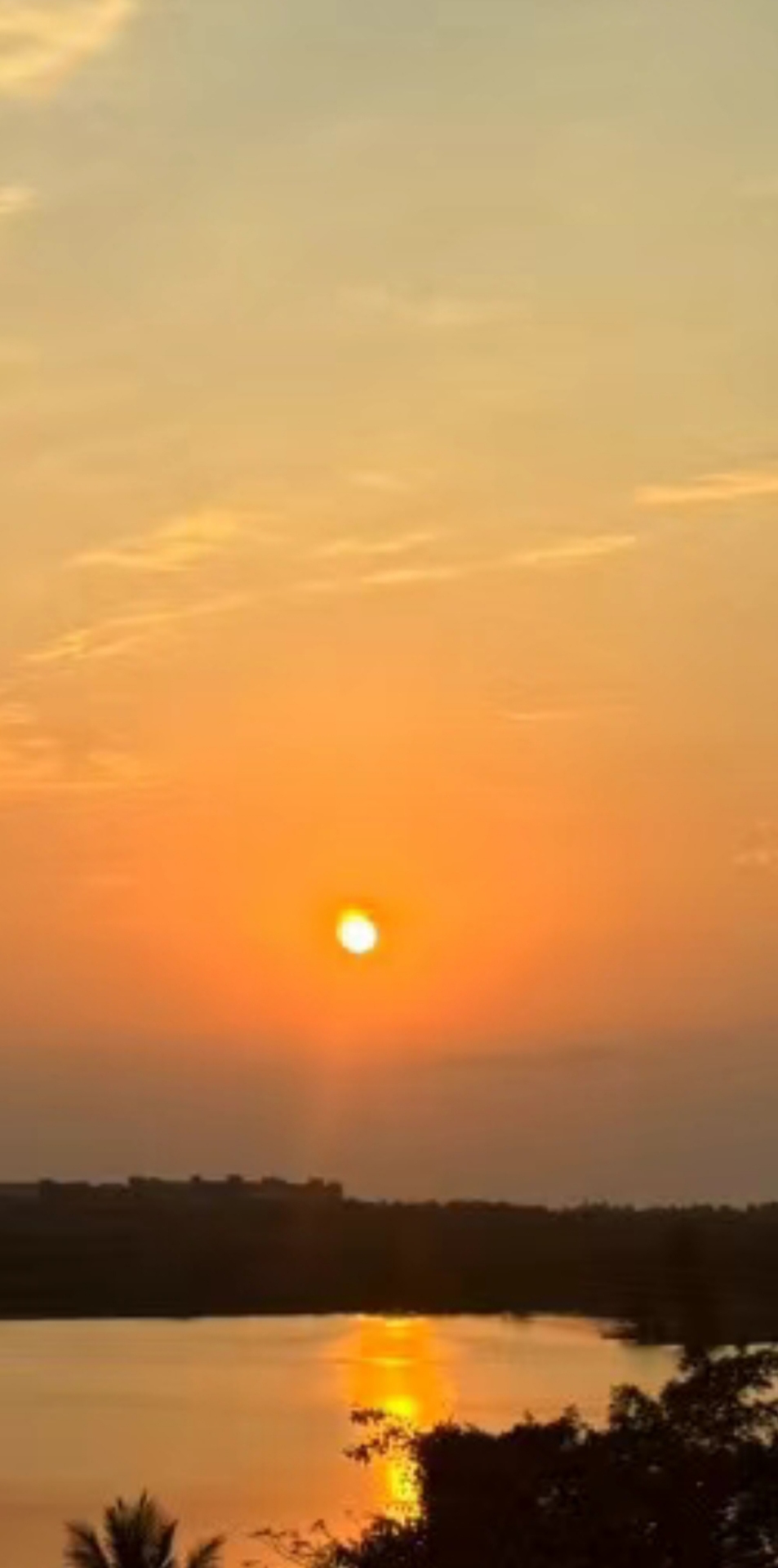 夕陽下山
