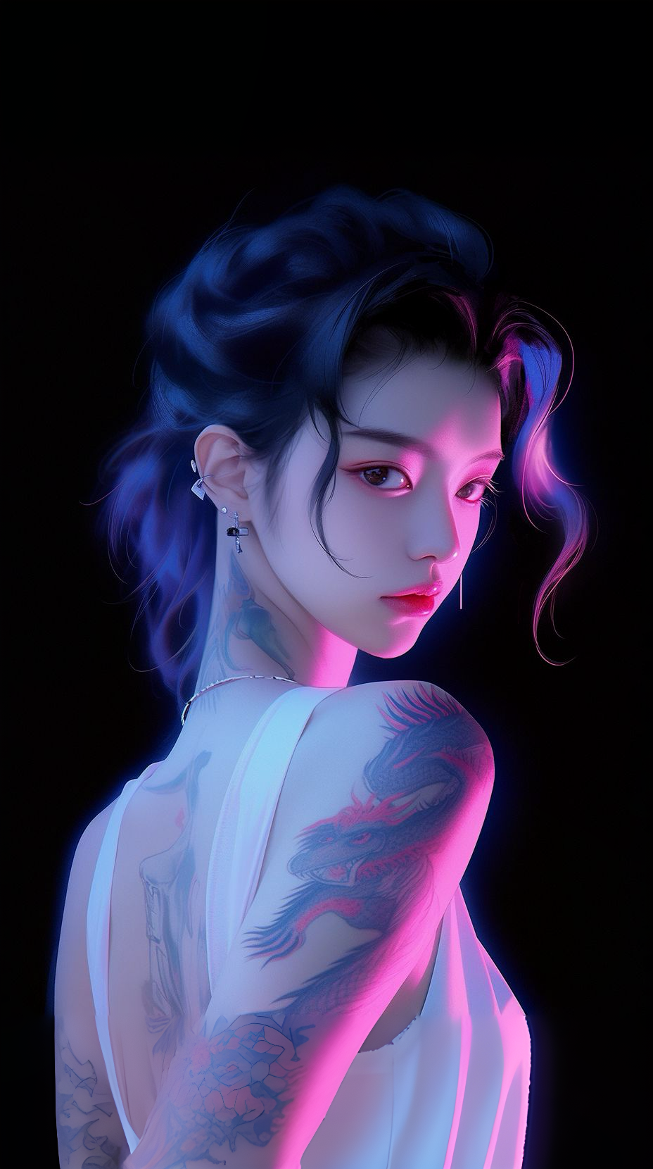 潮流的時尚紋身花臂女生