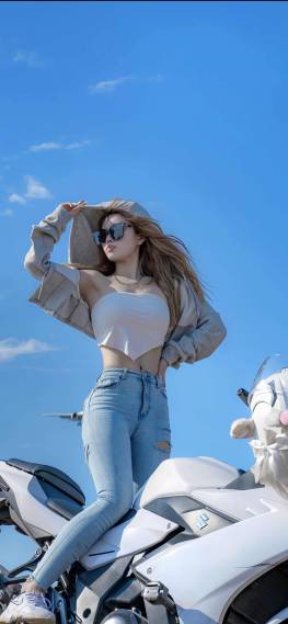 美女