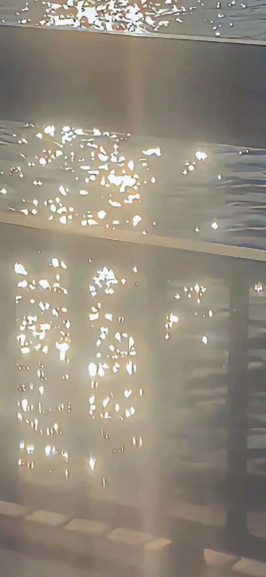 水