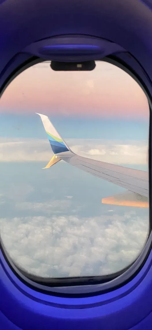 背景圖片 微信主題飛機窗