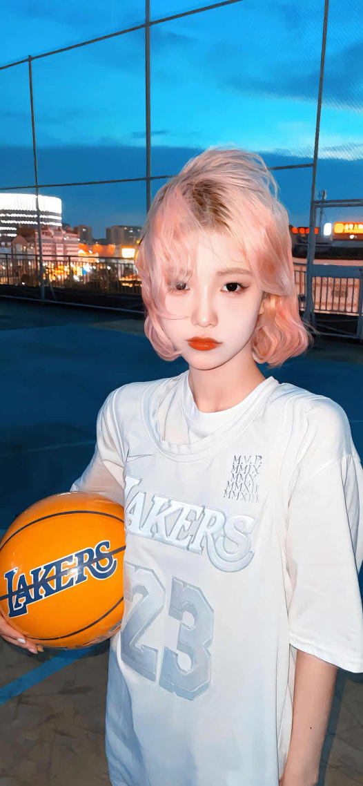 假裝女朋友壁紙111304