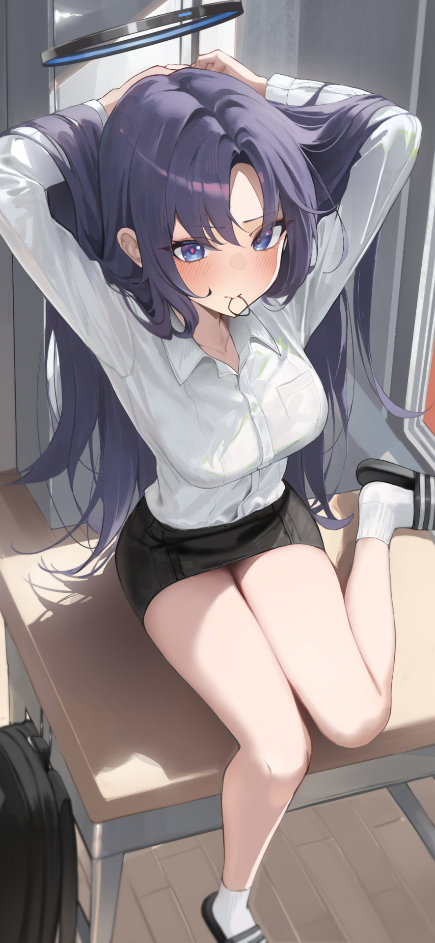 黑髮少女
