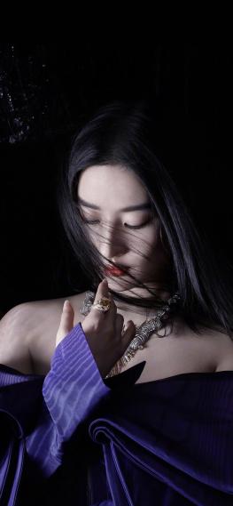 美女