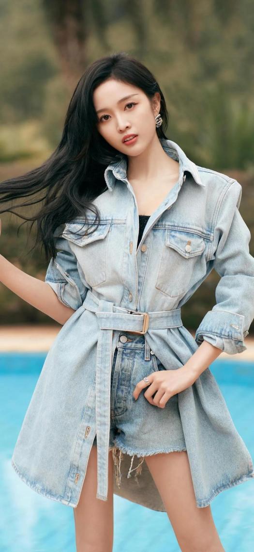 吳宣儀