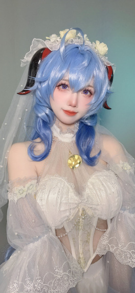 美女