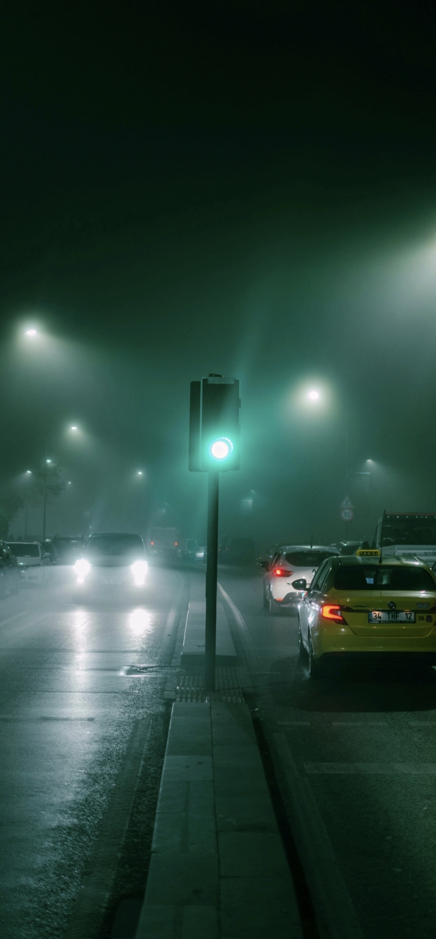 城市街道夜景