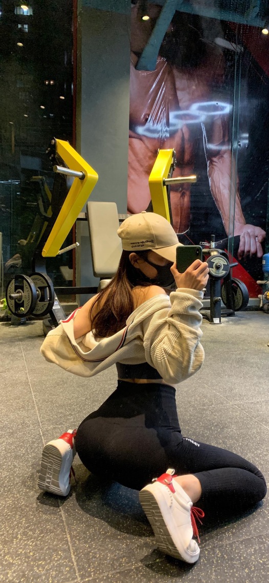 美女爱自拍110