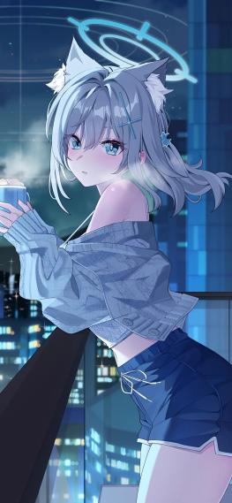阳台吹风少女