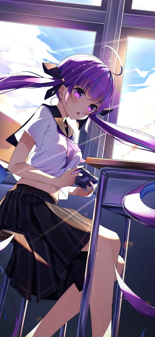 紫發學生美少女