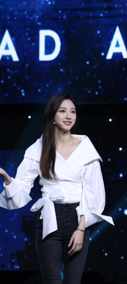 美女