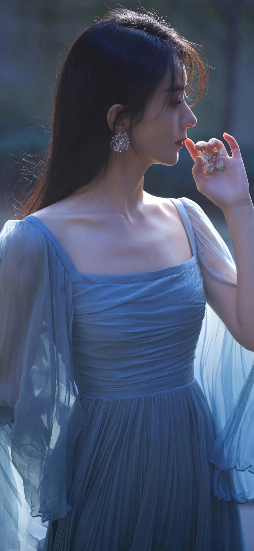 美女微信聊天背景超清