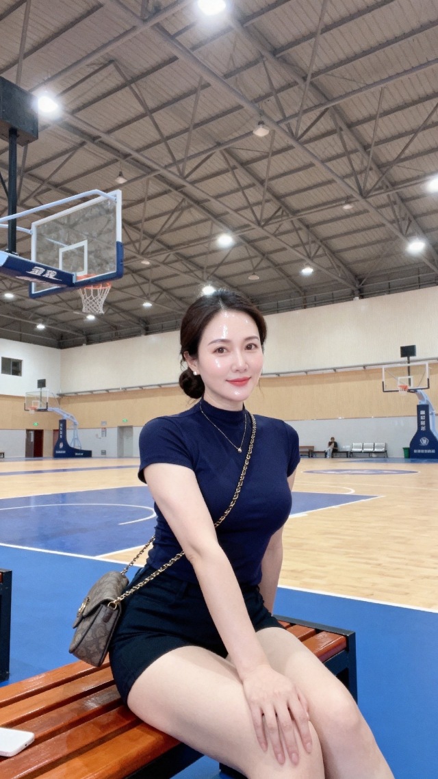 美女