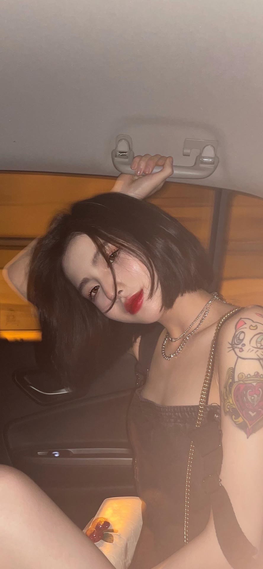 漂亮有紋身的女孩子