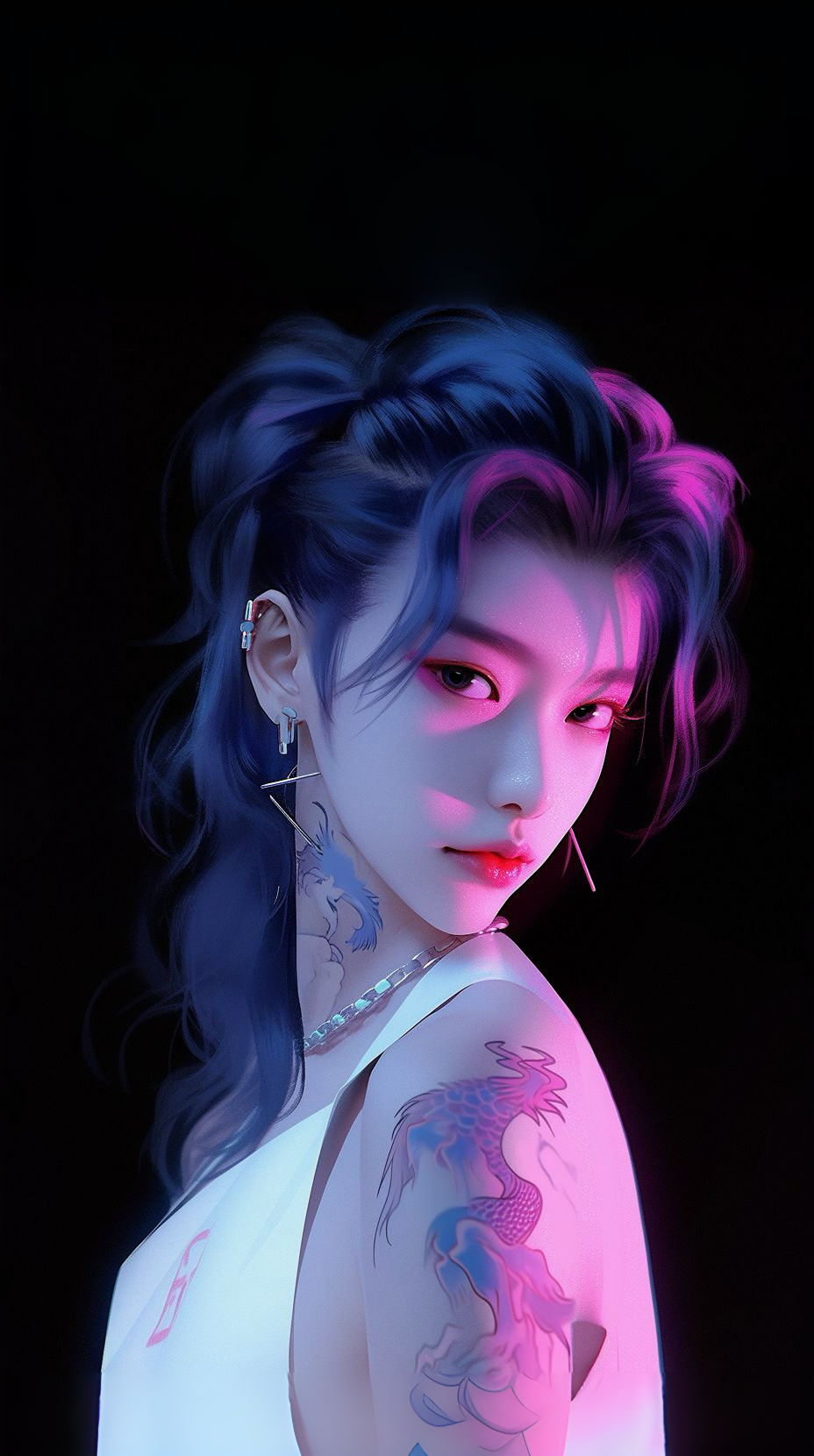 潮流的時尚紋身花臂女生