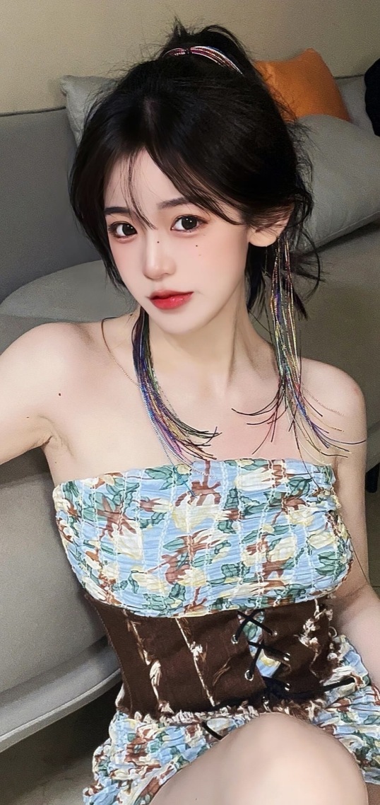 很漂亮的女孩子