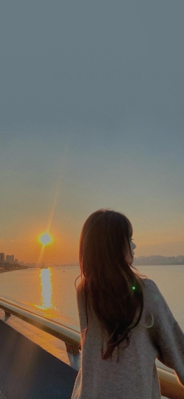 美女