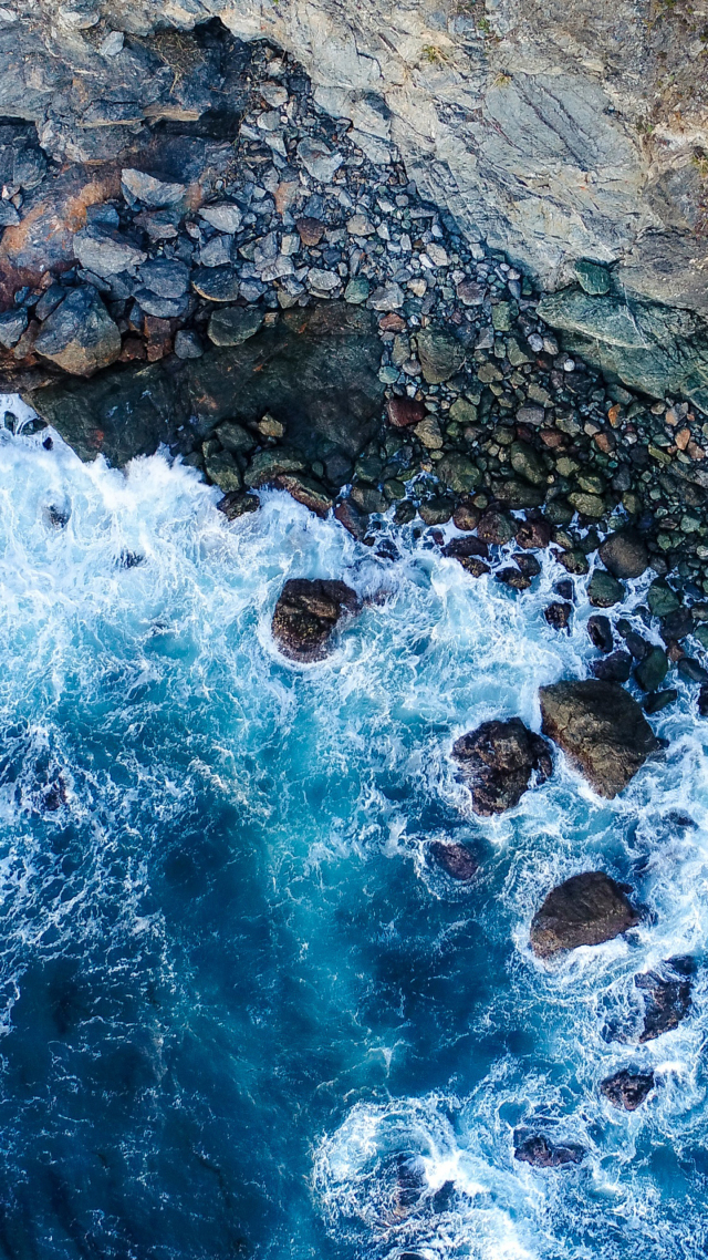 海岸和海水交界线