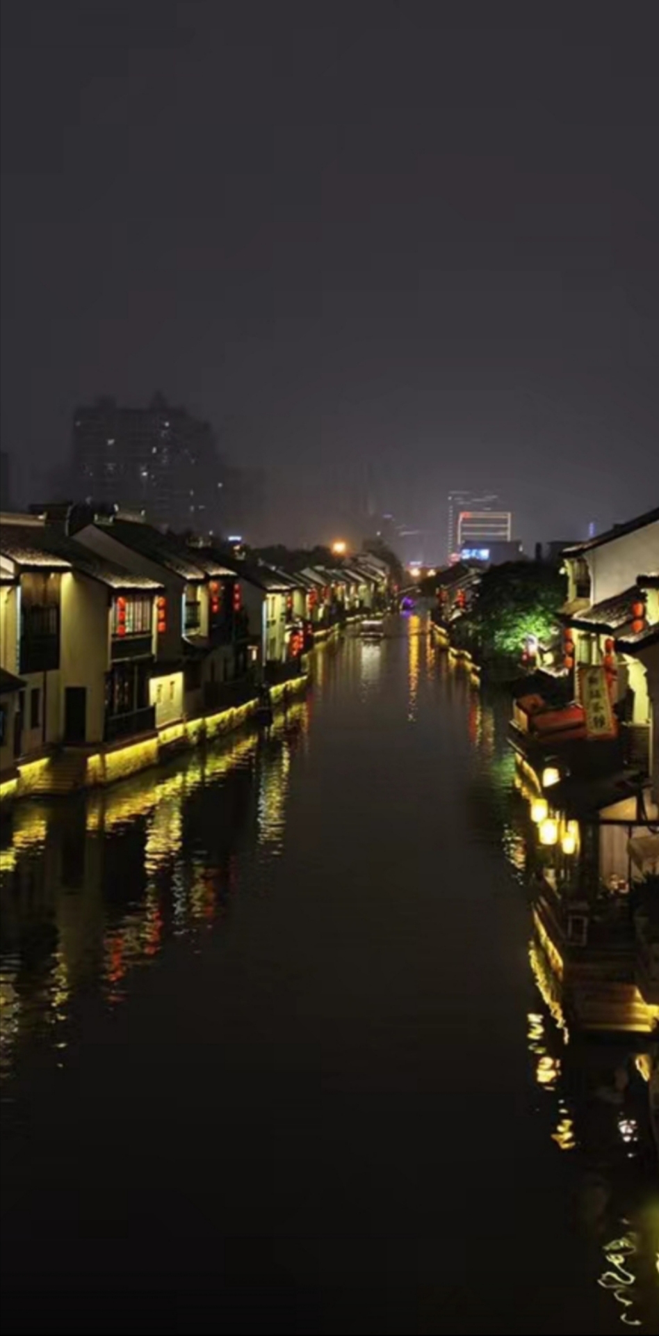 夜景西湖