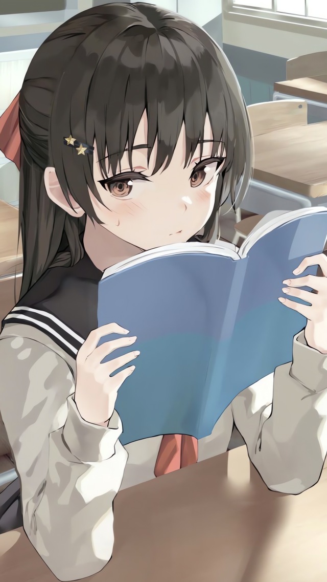 教室里的美少女