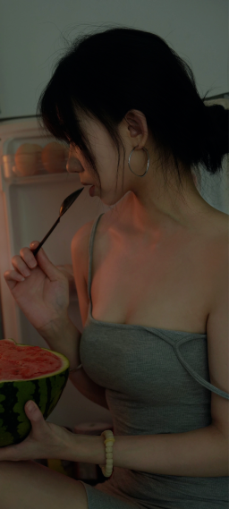 美女