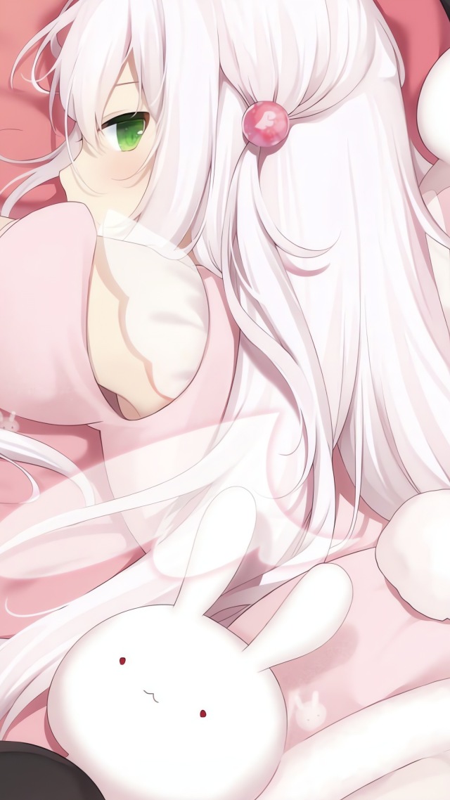 粉衣美少女