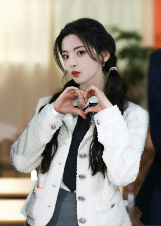 杨超越