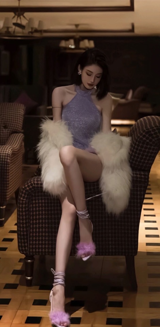 长腿美女