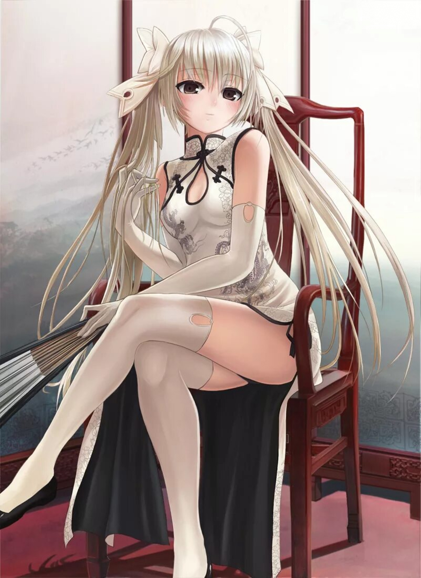 白絲大眼妹