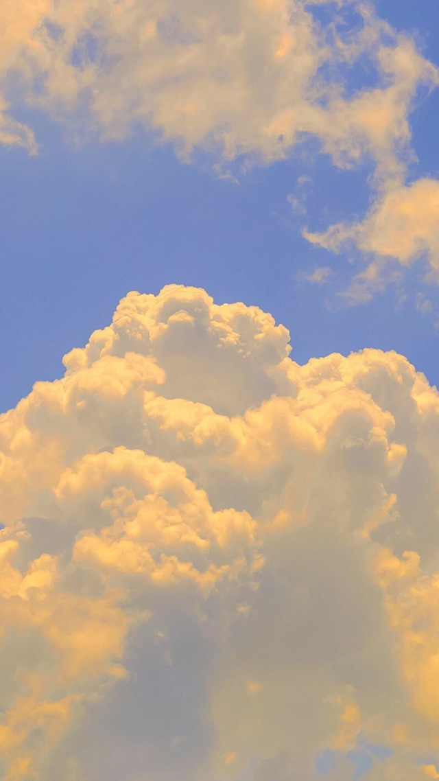 霞雲