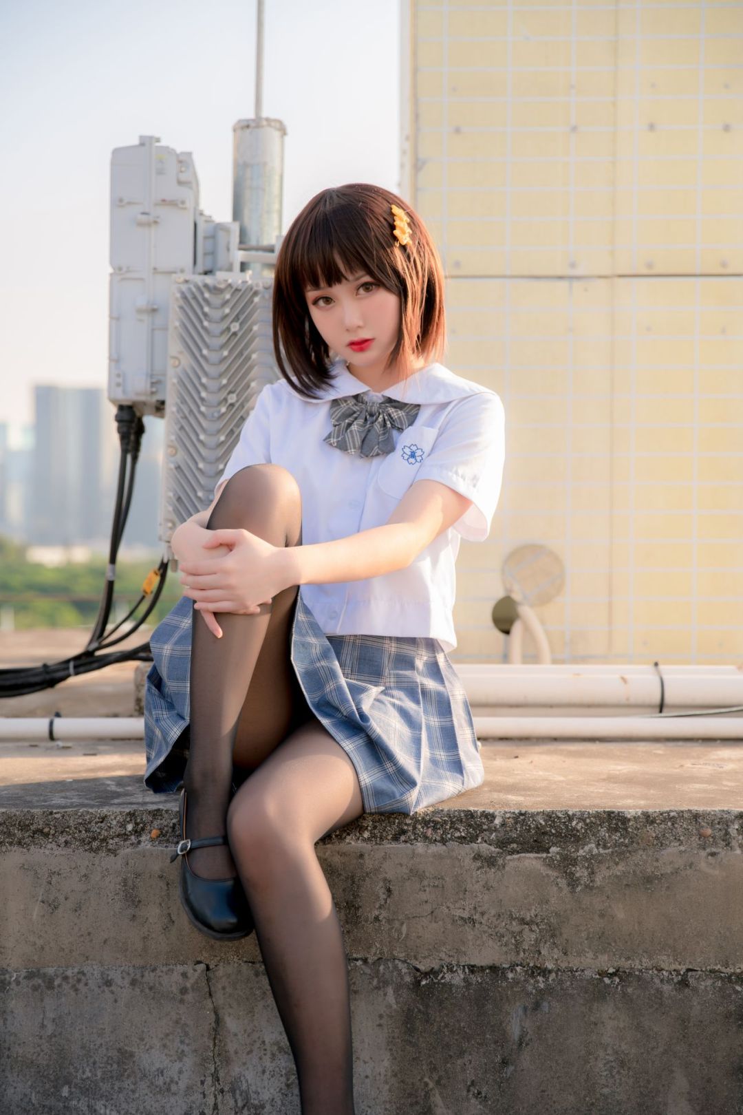 JK黑絲美少女