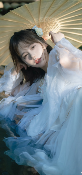 美女