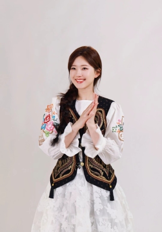 赵露思