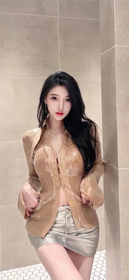 渣男壁纸，性感的美女姐姐女神来了