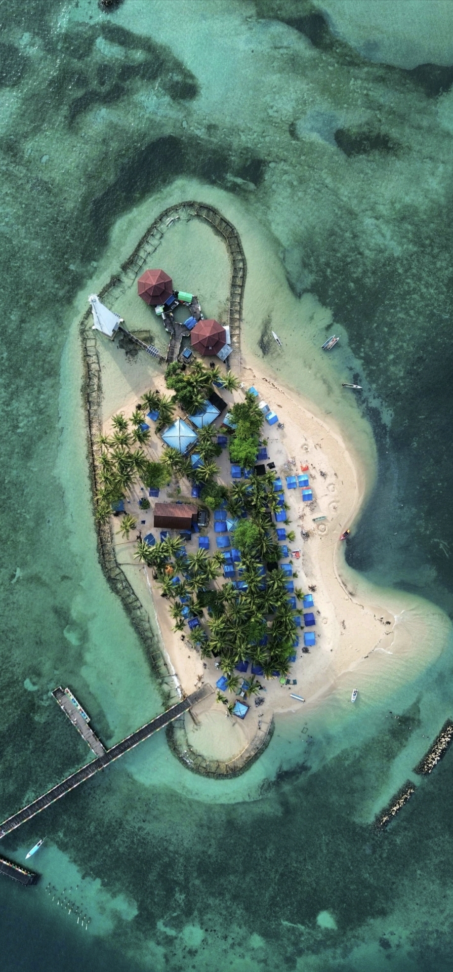 深色海景