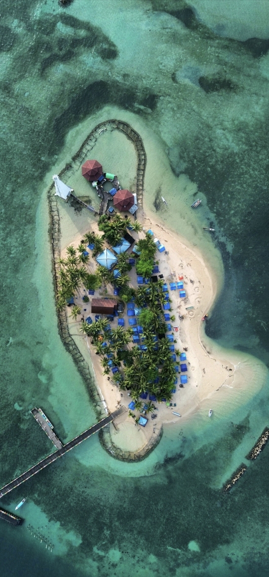 深色海景