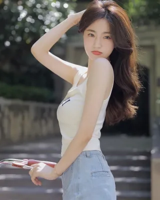 美女