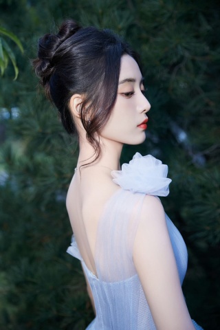美女