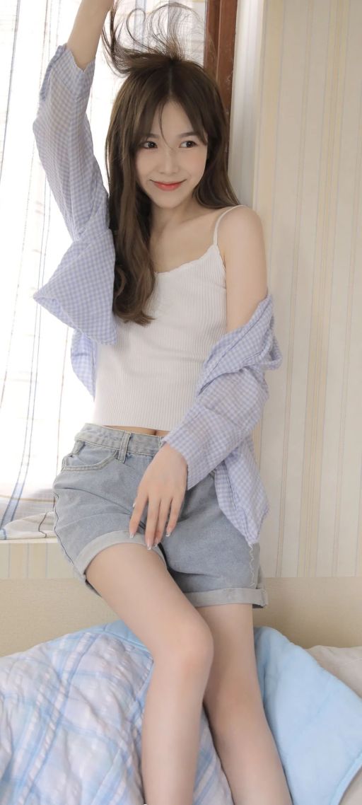 微信聊天背景图高清美女