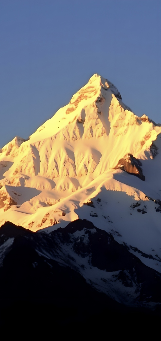 早晨的高山