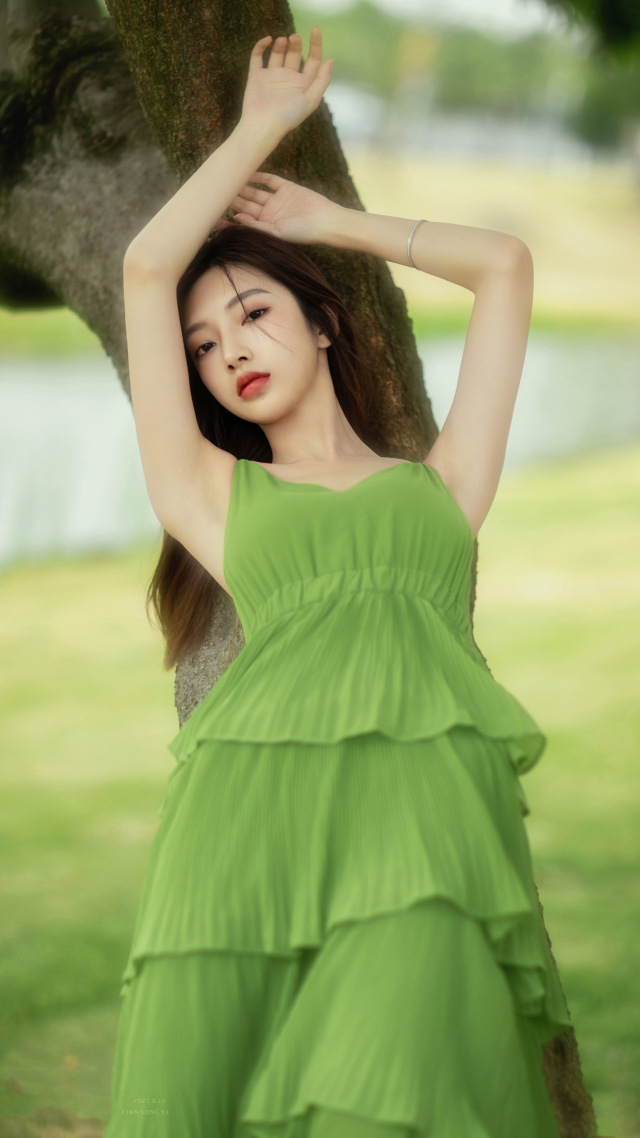 美女
